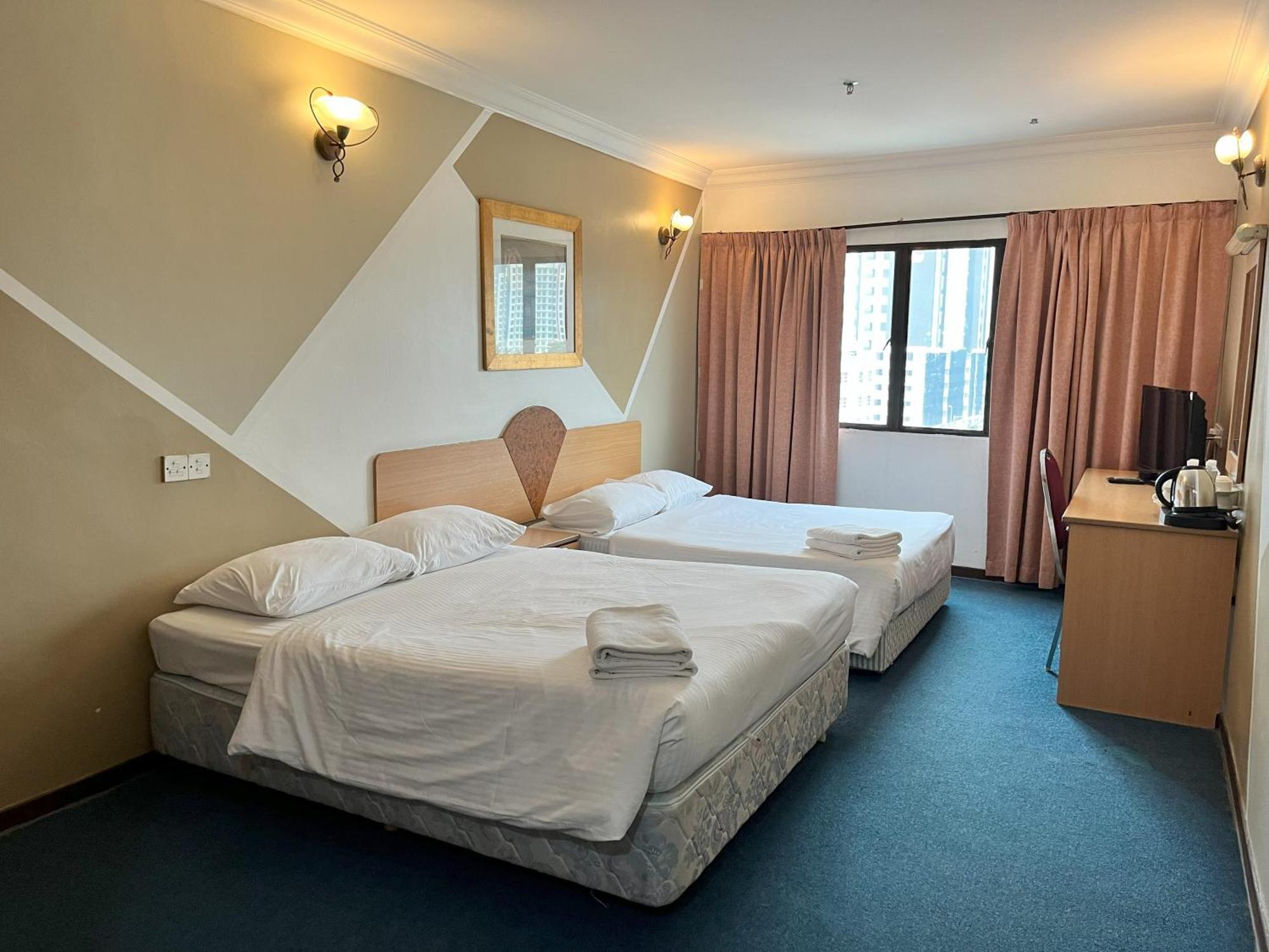 איפוה Fair Park Hotel מראה חיצוני תמונה