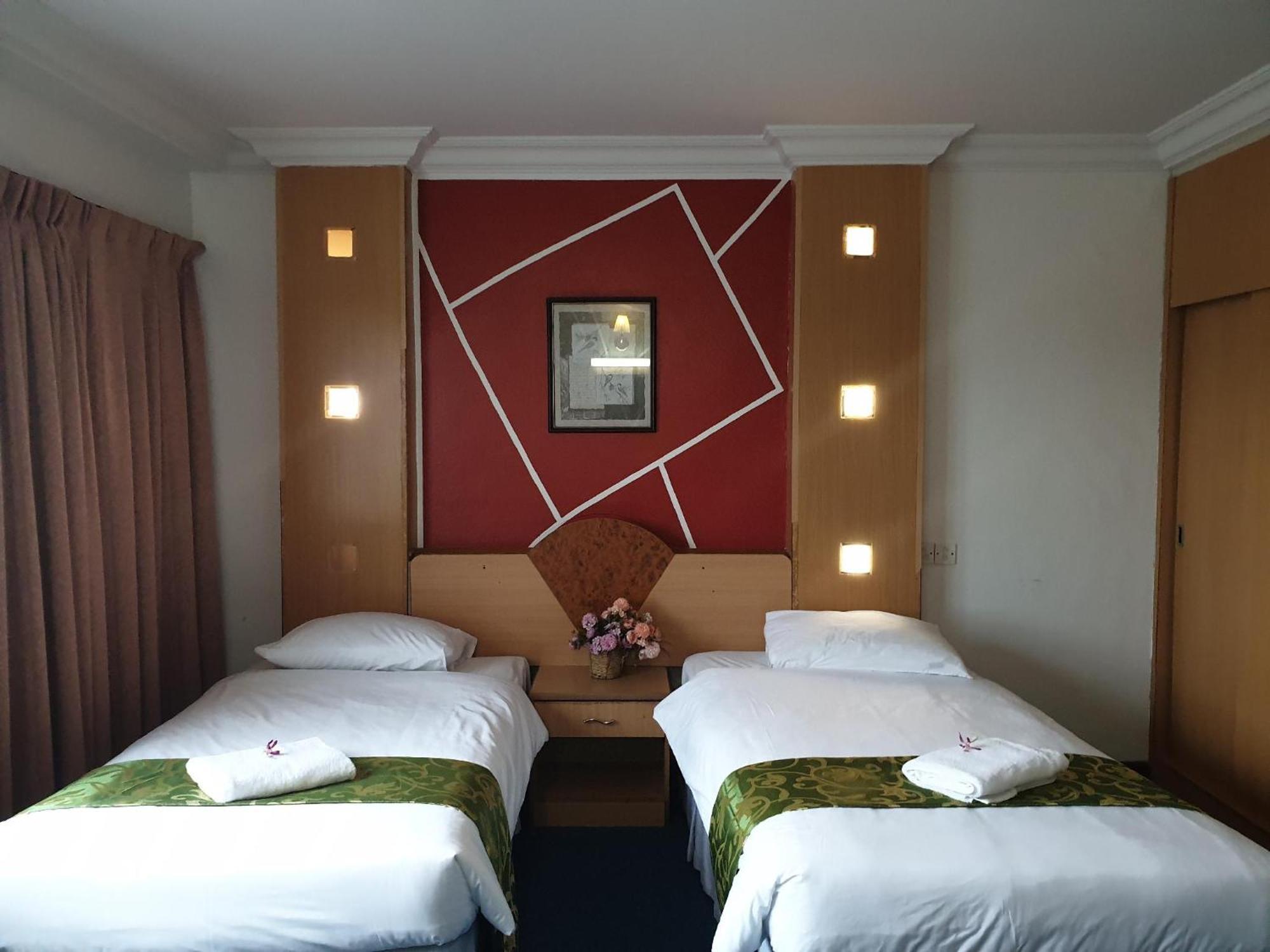 איפוה Fair Park Hotel מראה חיצוני תמונה