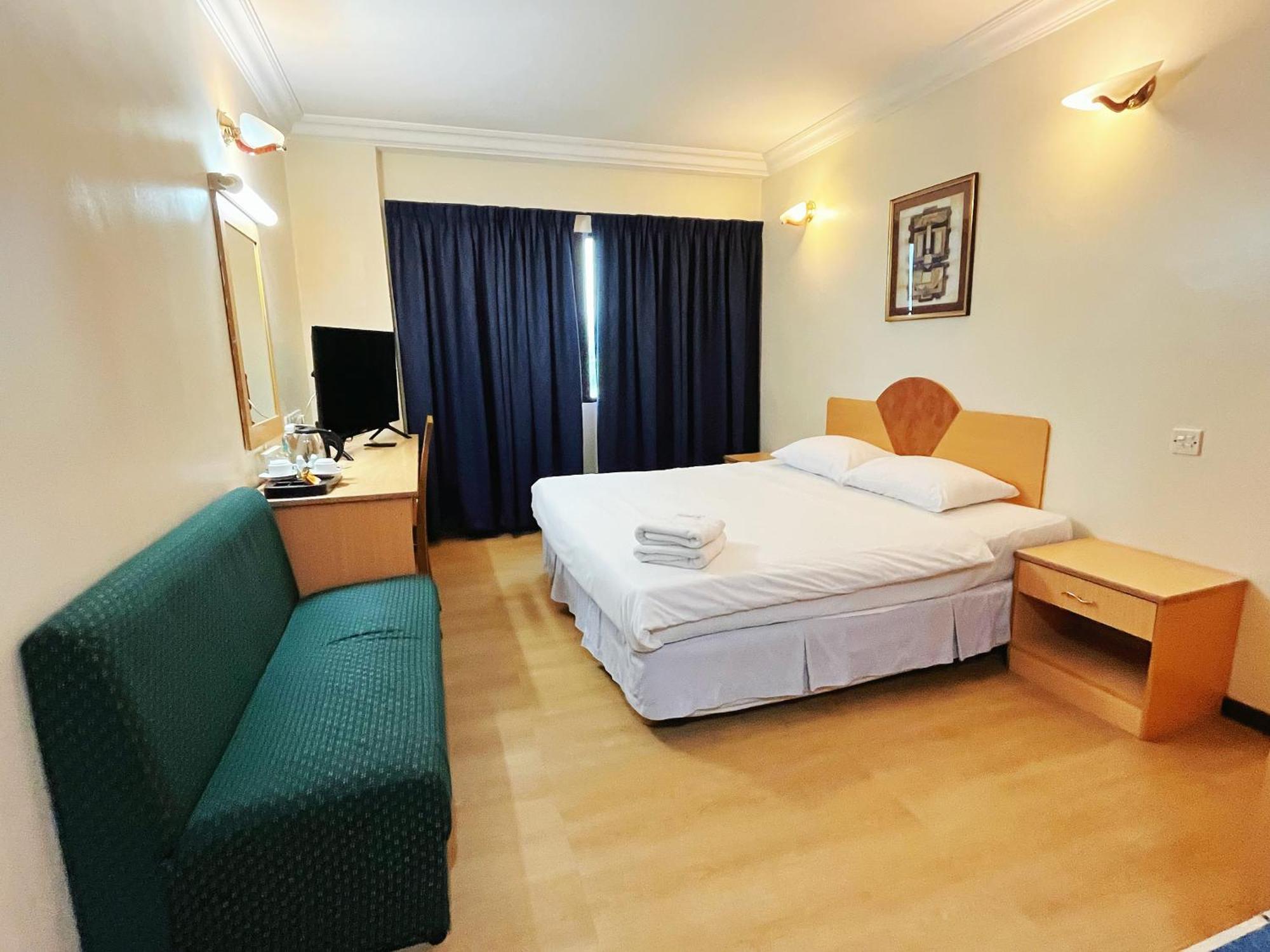 איפוה Fair Park Hotel מראה חיצוני תמונה